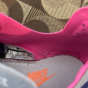 Women Nike shoes